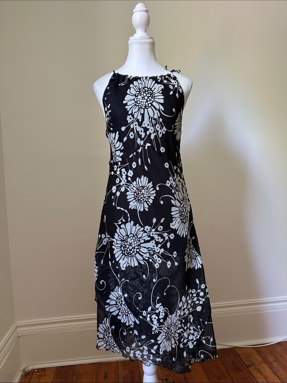 BEECHER’S BROOK Y2K Floral Whimsygoth Fairy Summer Asymmetical Midi Dress Medium